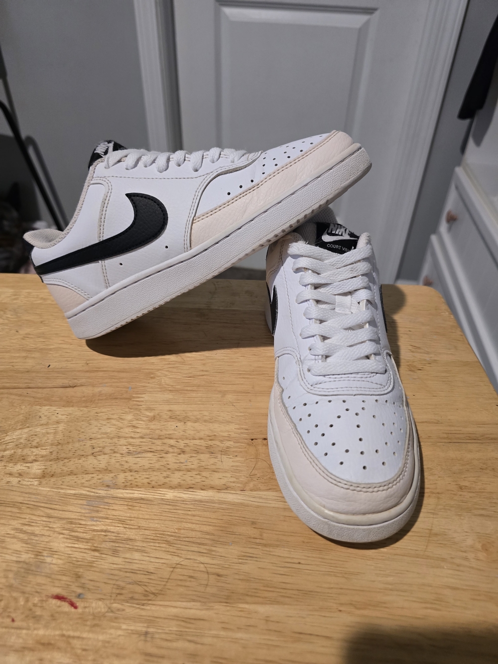 Nike Court Vision Low 'White Light Soft Pink' size 7.5 Women’s great condition